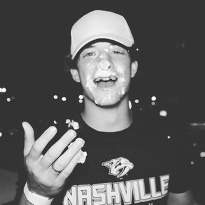 Meet your Posher, Stuart